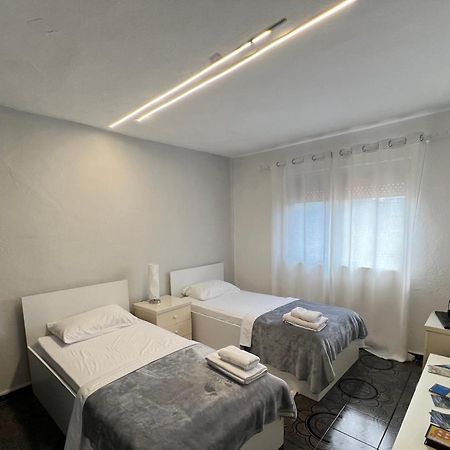 Sedah Apartment Shkoder Bagian luar foto